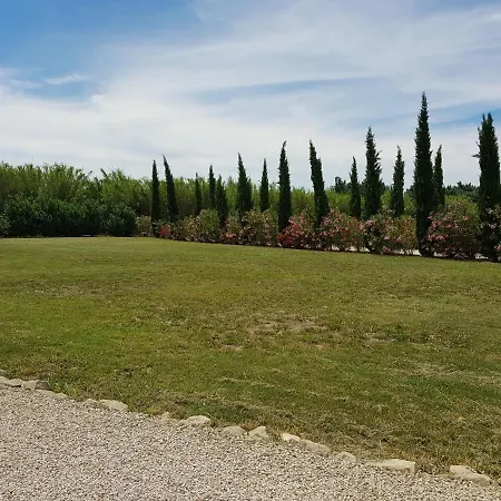Le Mas de Paulette Mézoargues Extérieur photo